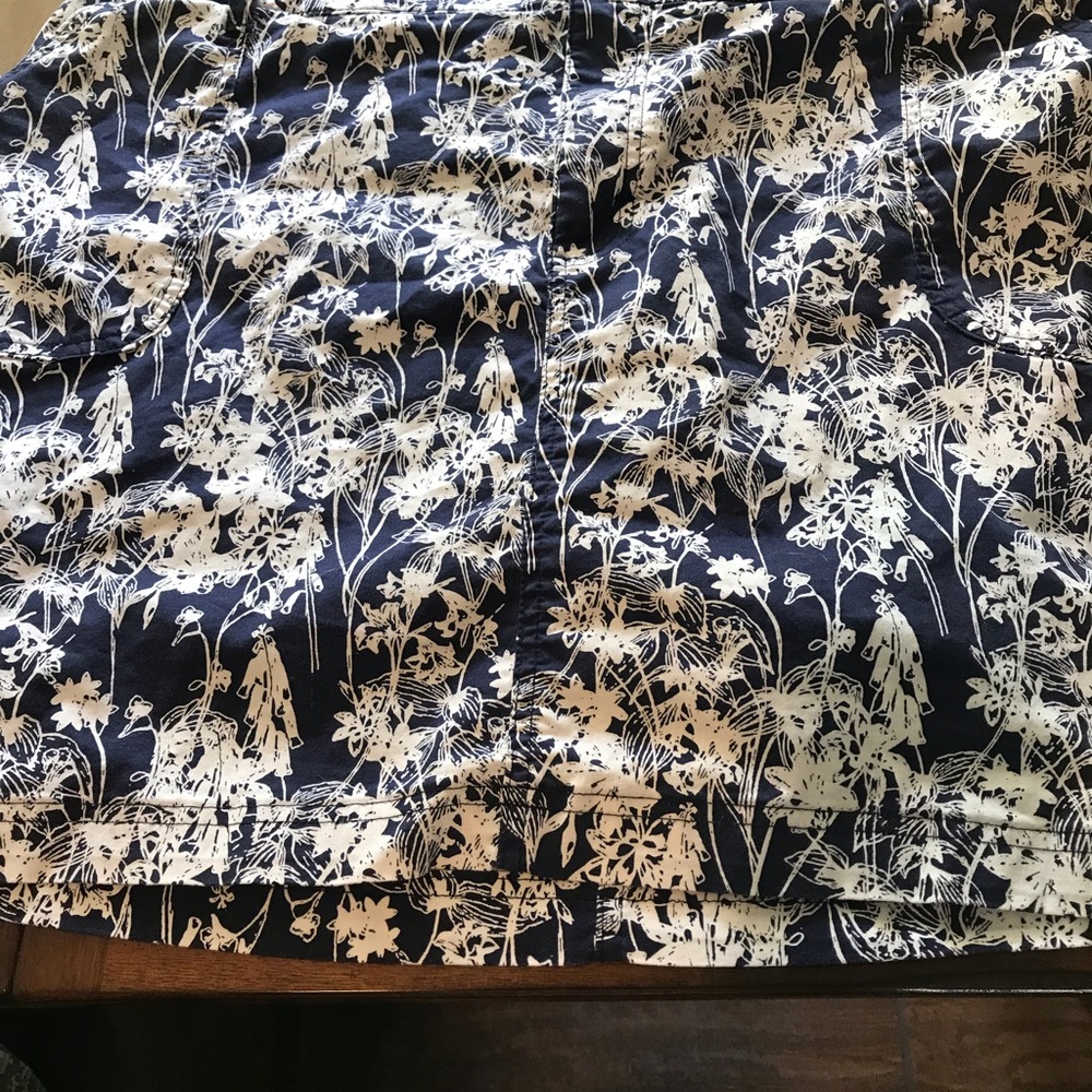 Lee Skort Blue and White Floral 20